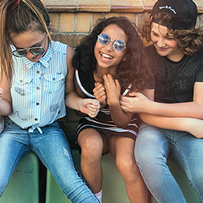 icon-kids-285x285 nicole grant kid's hair & makeup